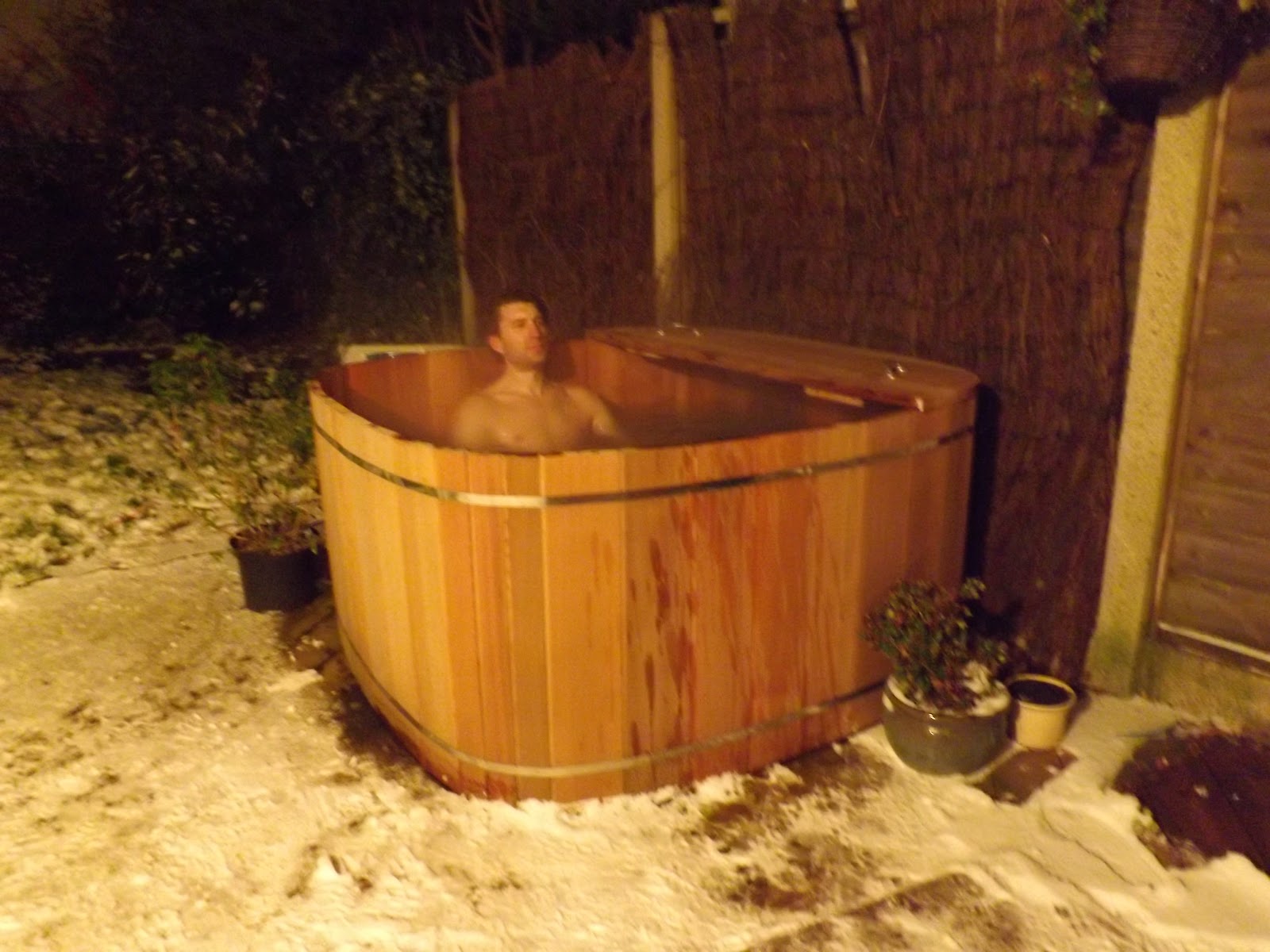 Wooden Hot Tub Cedar Wood Hot Tubs in the Snow
