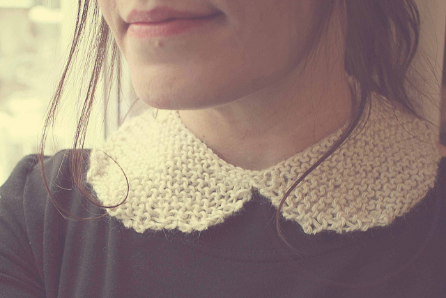 http://www.ravelry.com/patterns/library/peter-pan-collar