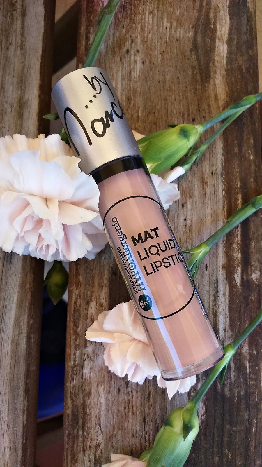 BELL HYPOALLERGENIC MAT LIQUID LIPSTICK/ LONG WEAR LIP PENCIL BY