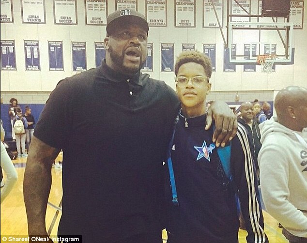 Shaq tells 15-year old son to pattern his game to Pelican forward Anthony D...