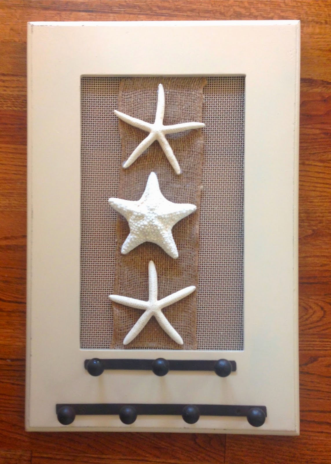 DIY UpCycled Starfish Wall Hooks lovely and lively