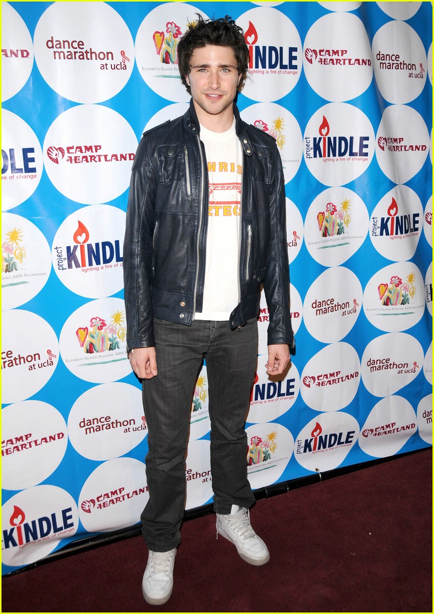 Films Et Séries Tv Avec Matt Dallas Matt Dallas Photos | Tv Series Posters and Cast