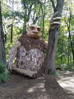 troll sculpture