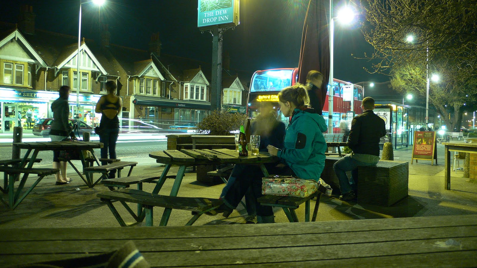 Oxford Daily Photo Enjoying Night At The Drew Drop Summertown