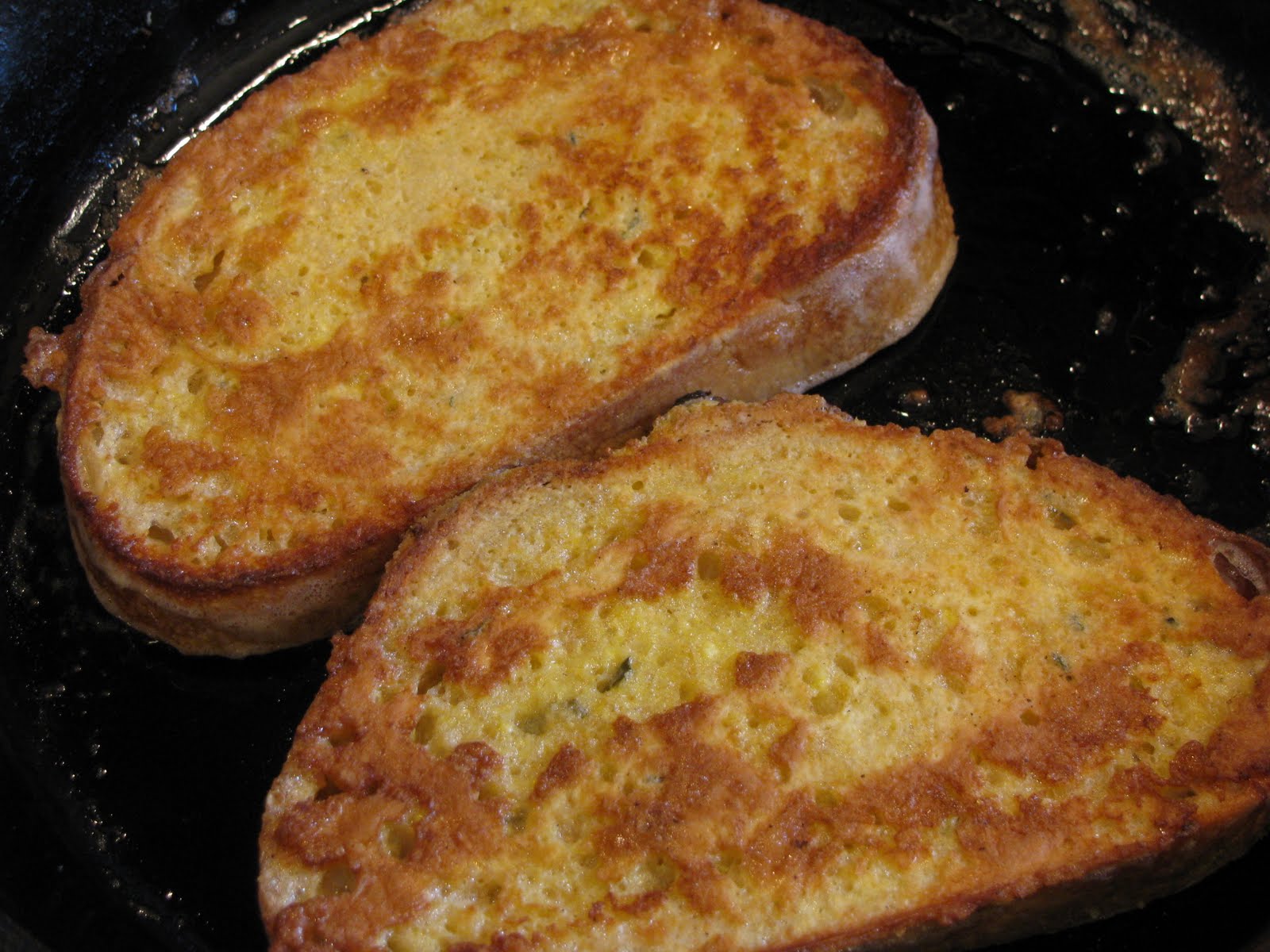 AppleRosemary French Toast and Honey Butter Sauce
