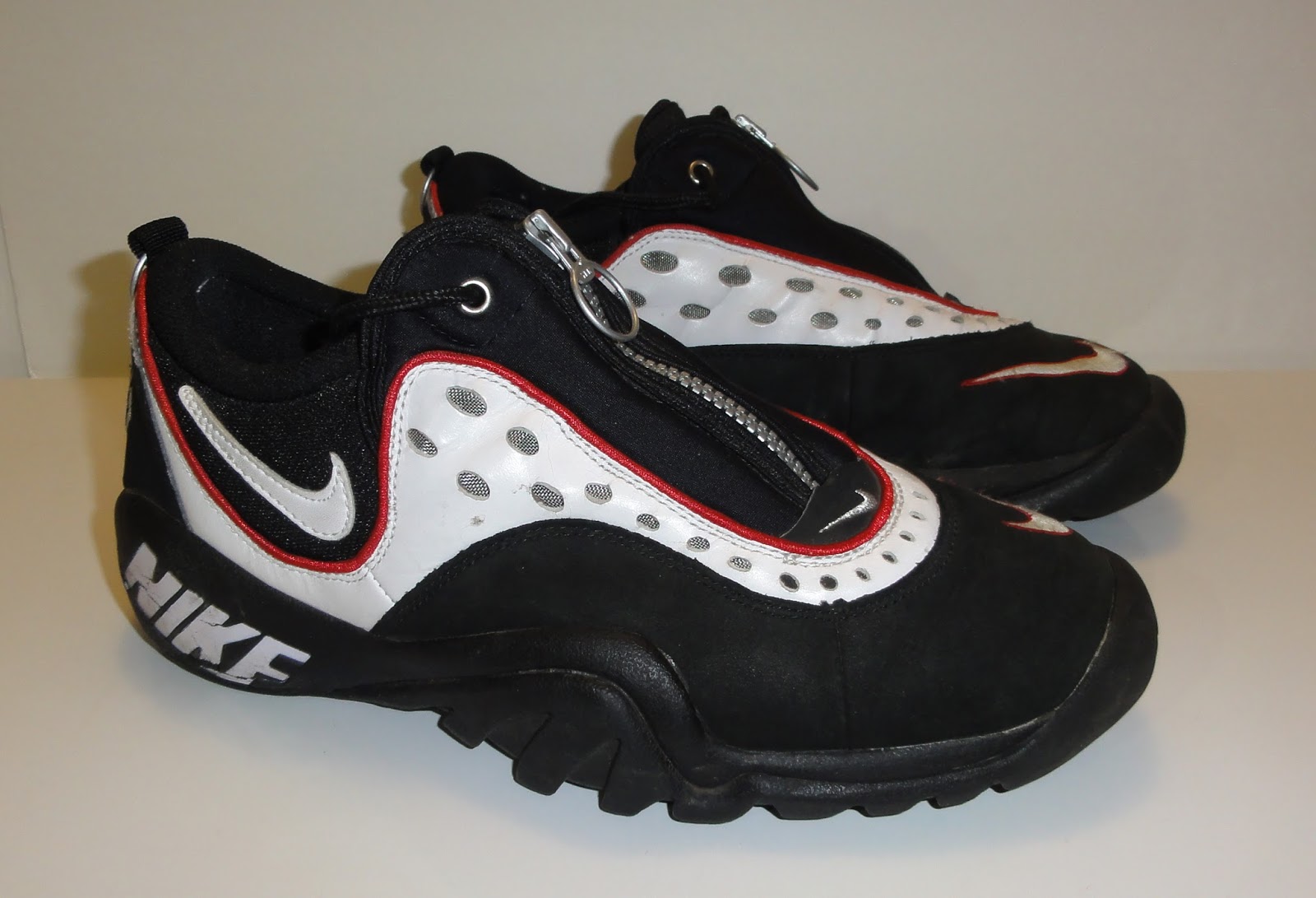 nike air worm ndestrukt for sale
