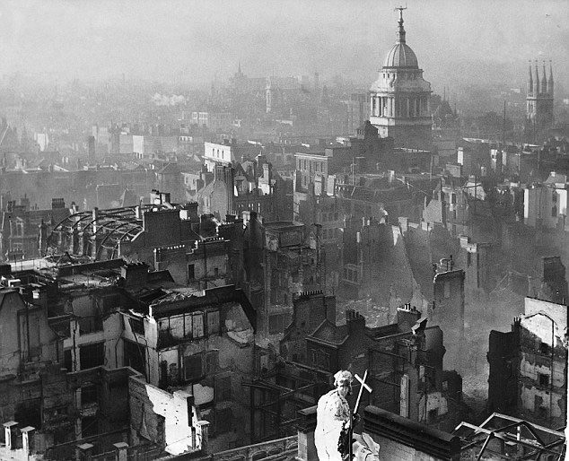 Momentos del Pasado El bombardeo de Londres en la Segunda Guerra Mundial