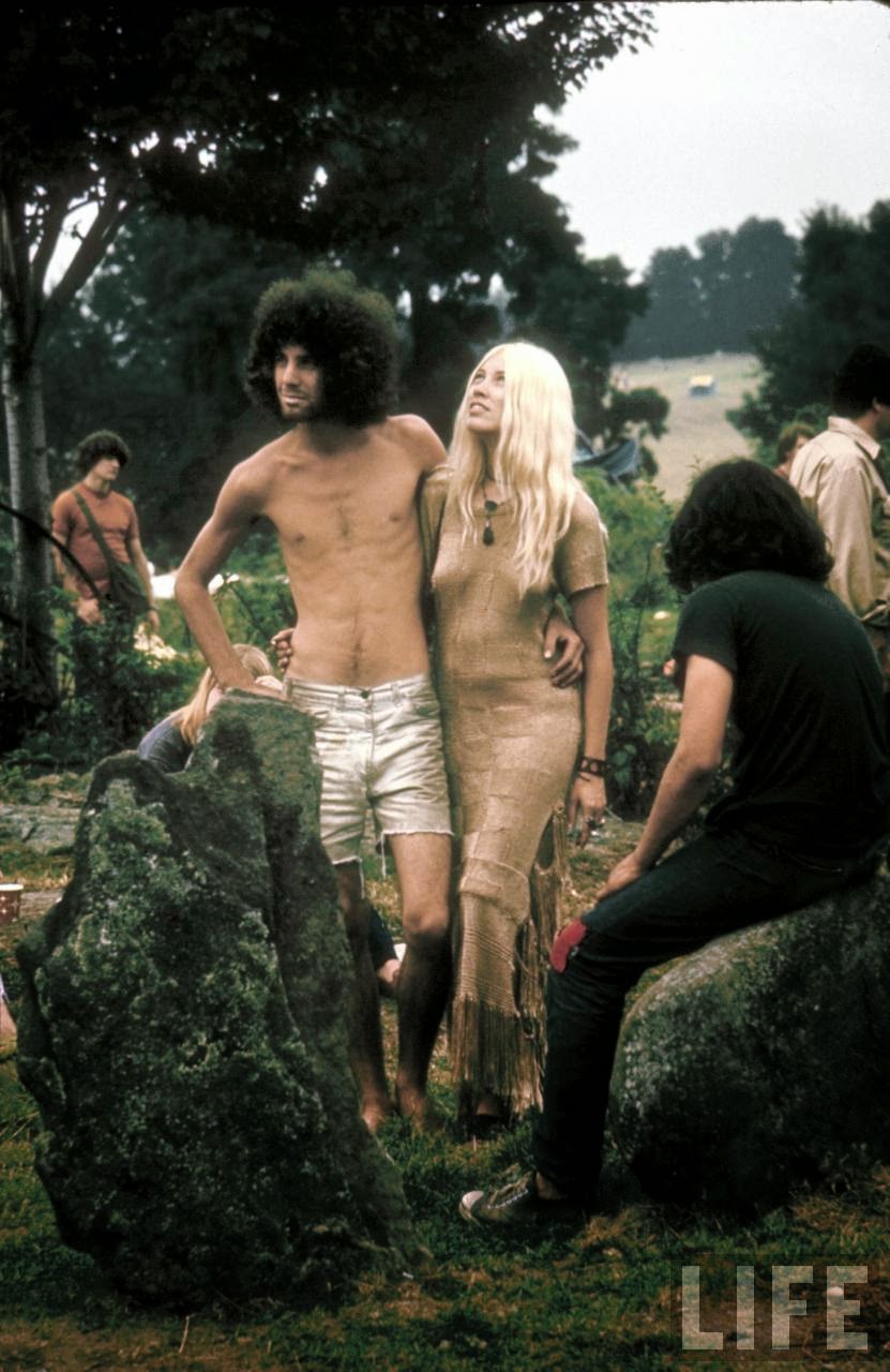 40 Rare And Incredible Color Photographs That Capture Scenes Of The Woodstock Music And Art Fair 