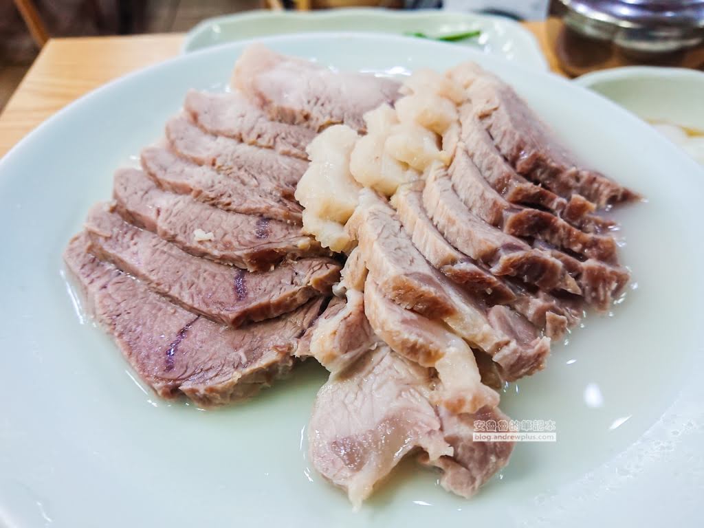 釜山必吃美食,雙胞胎豬肉湯飯,釜山好吃,大淵站美食