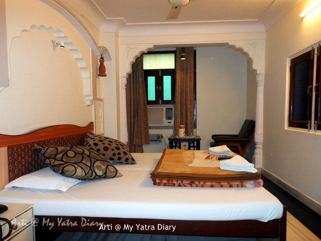 Section 2 of family room in budget Hotel Kalyan, Jaipur, Rajasthan