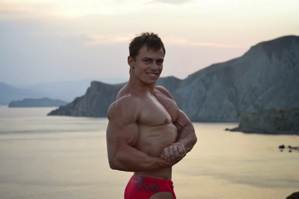 Daily Bodybuilding Motivation: Denis Osadchiy