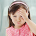 Παραπονιέται το παιδί σας για πονοκεφάλους; Πόσο σοβαρό μπορεί να είναι και πότε πρέπει να πάτε στον γιατρό;  