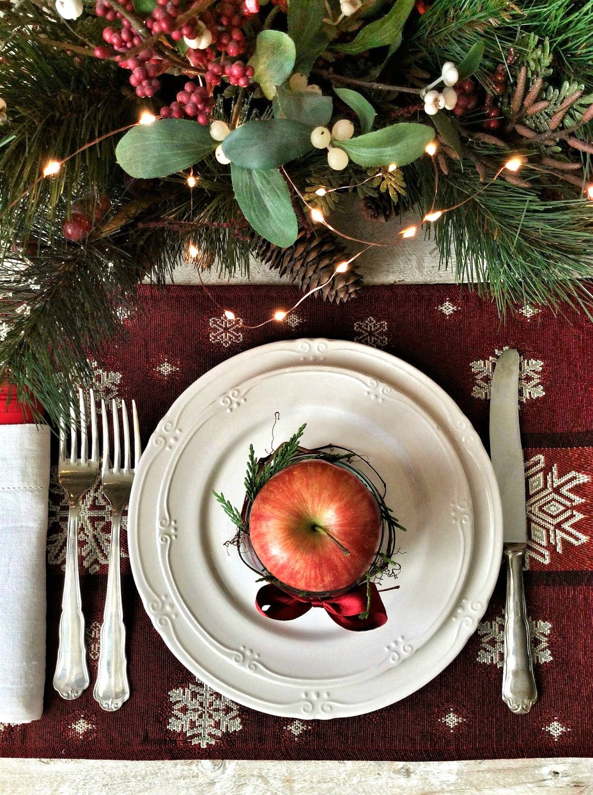 Segnaposto X Natale.Piccole Mele Segnaposto Per Una Calda Tavola Natalizia Briciole Di Sapori