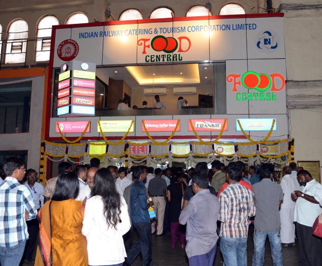 kmhouseindia Chennai Central Railway Station gets ''Food Court