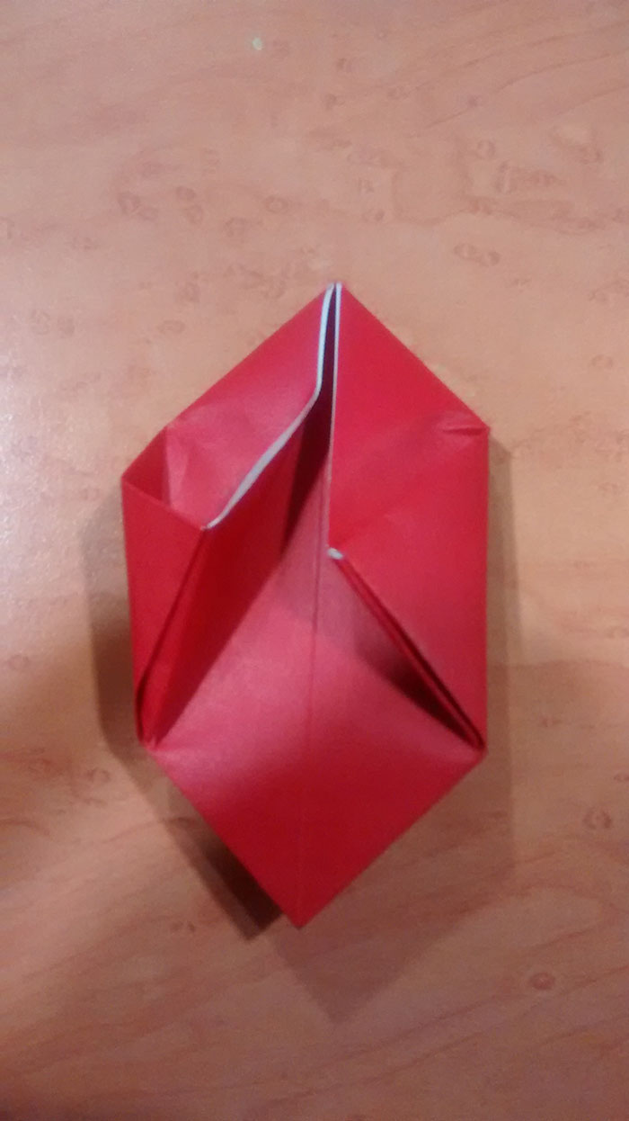 American Gods Table, Feeding Hannibal Origami Heart by Alex Yue