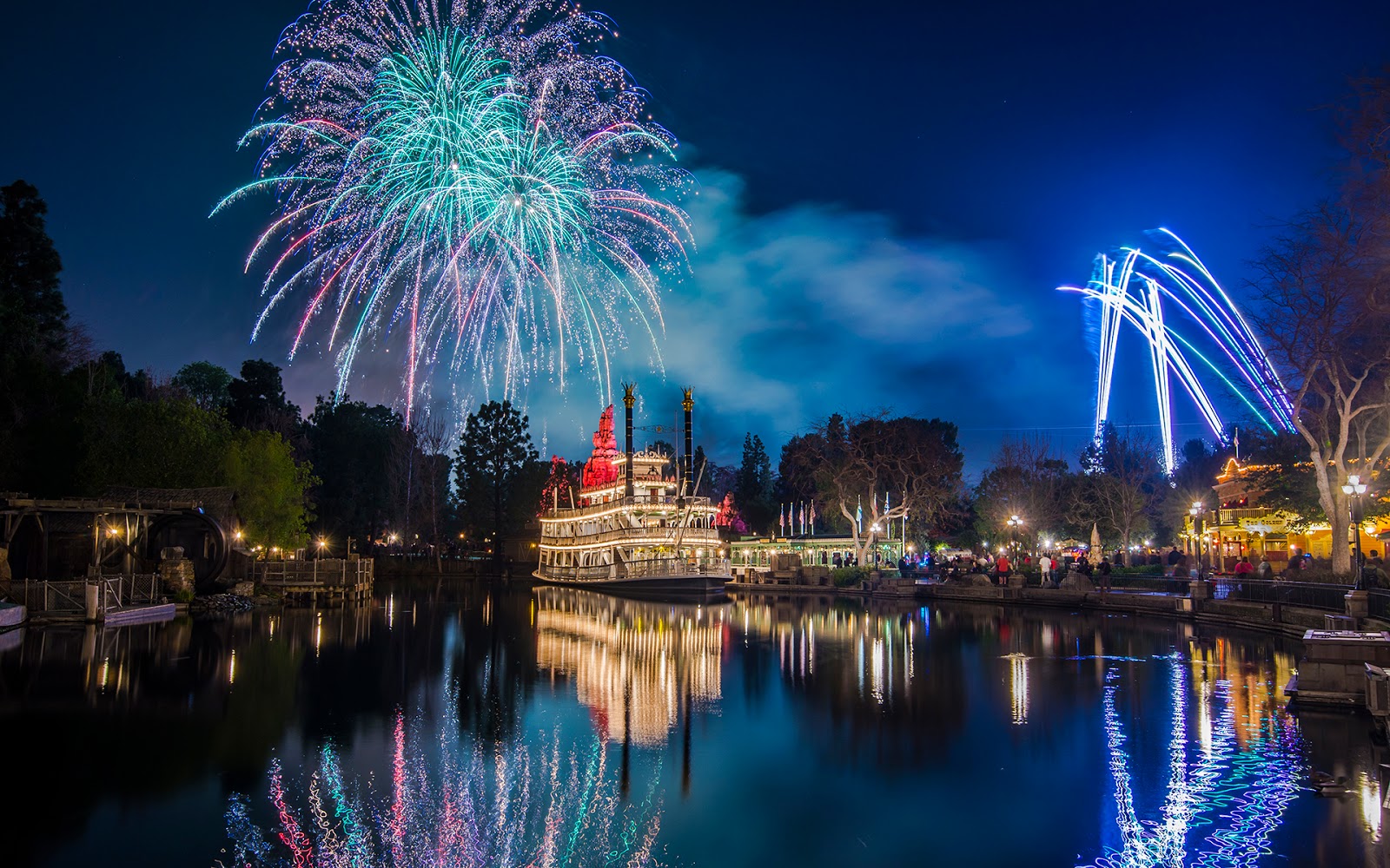 Fireworks Over the River II