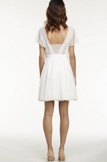 robe de mariee cintree en plumetis collection mariage en vue naf naf 2019