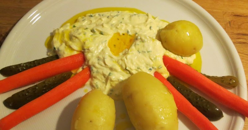 Paprikas Küchenblog: Pellkartoffeln mit Quark und Leinöl Paprikas Küchenblog: Pellkartoffeln mit Quark und Leinöl