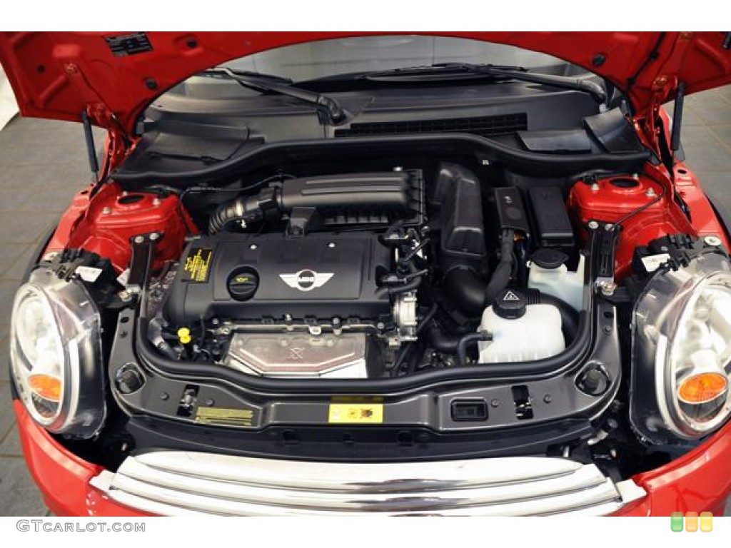 Какой двигатель в мини. Мини Купер 1.4 2019 аккумулятор. Мини Купер 1.6 вин. Двигатель мини Купер т14. Моторный отсек мини Купер 2011.