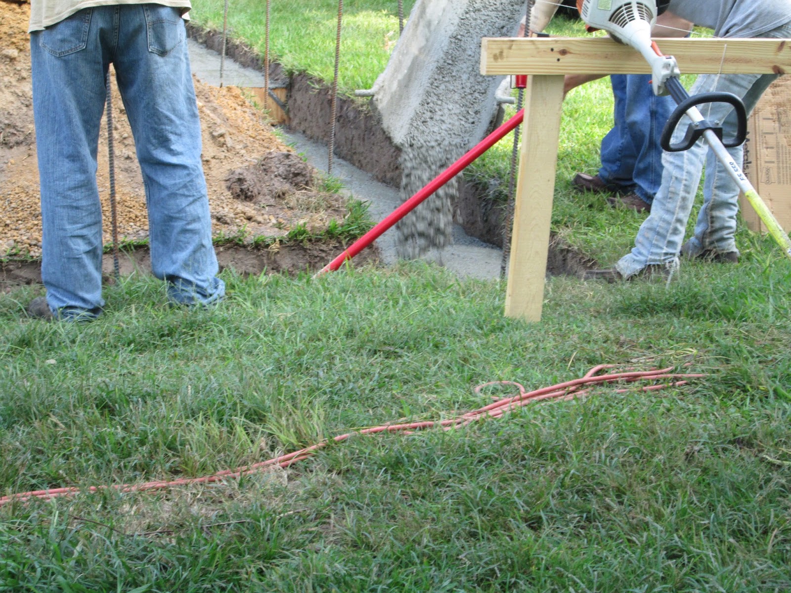 A New Home in the Country: Day 8 - Pouring Concrete