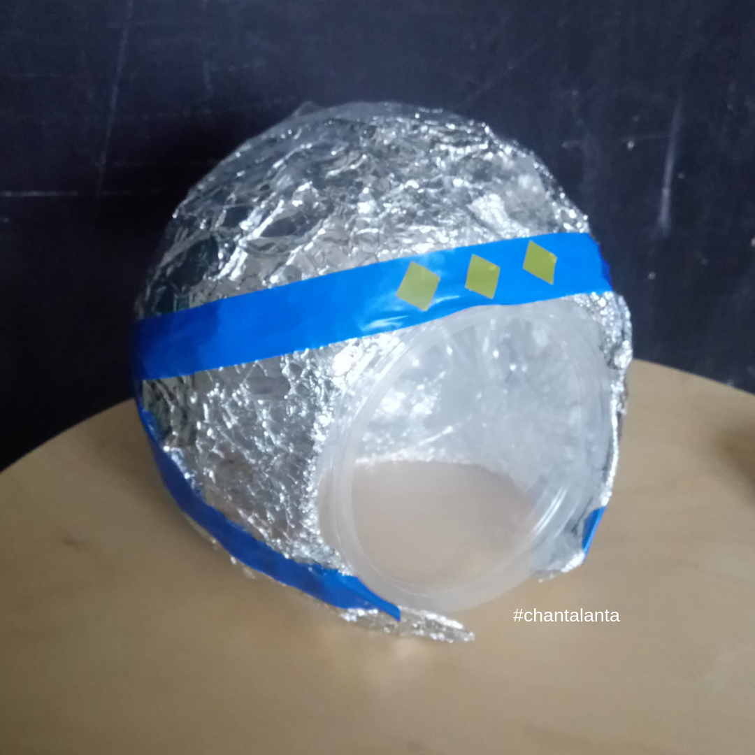 Как сделать шлем космонавта. Космический шлем. Космический шлем поделка. Шлем Космонавта поделка. Шлем Космонавта своими руками для ребенка.