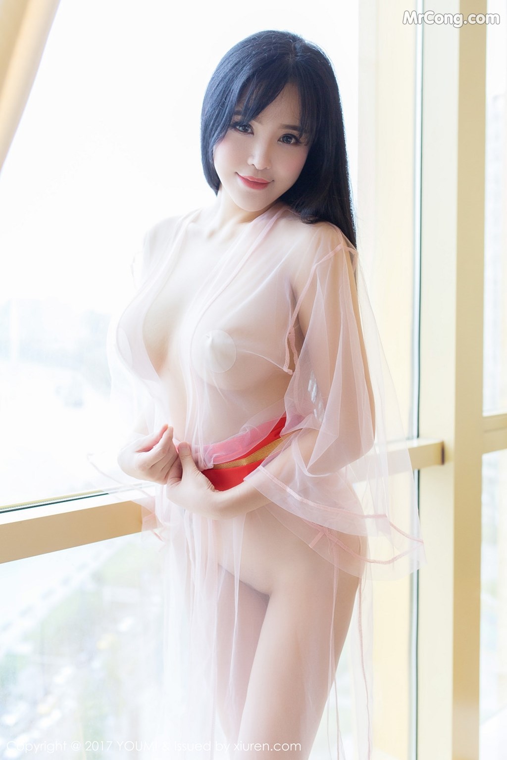 YouMi Vol.070: Model Liu Yu Er (刘 钰 儿) (45 pictures)