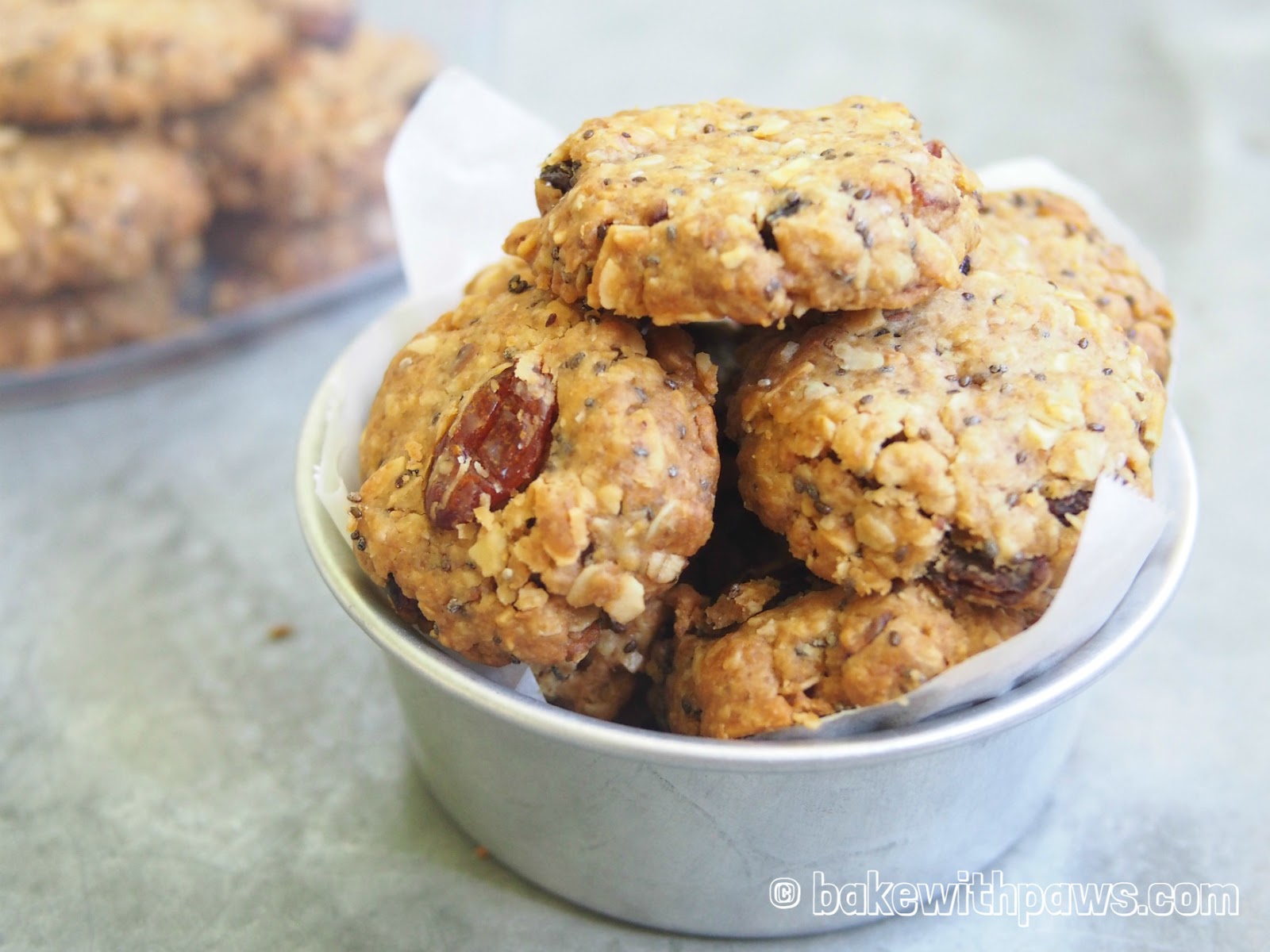 Crunchy Oats & Nuts Cookies BAKE WITH PAWS