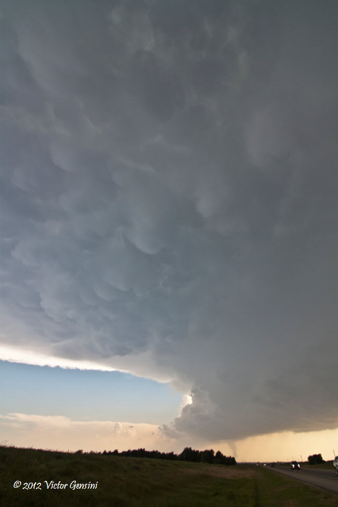 Vittorio's Voyages 5/19/2012 Kingman/Harper, KS Tornadoes