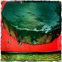 http://weekend-mummy.blogspot.com.au/2011/12/possibly-best-fruit-cake-ever.html
