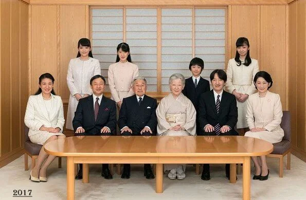 Emperor Naruhito, Empress Masako, Princess Aiko, Princess Mako, Princess Kako, Prince Akishino, Crown Princess Kiko, Former Emperor and Empress