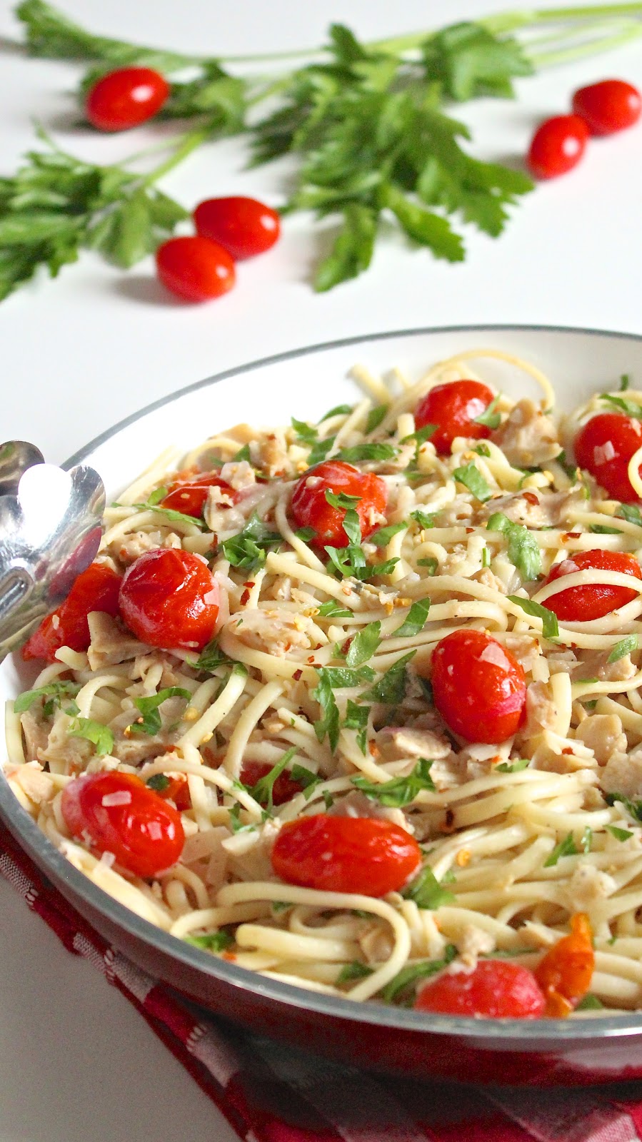 CHOPPED CLAMS AND LINGUINE IN WINE SAUCE In Good Flavor Great