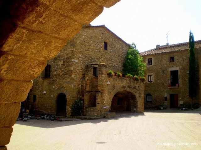 Monells, pueblos del bajo ampurdán, Costa Brava, Gerona