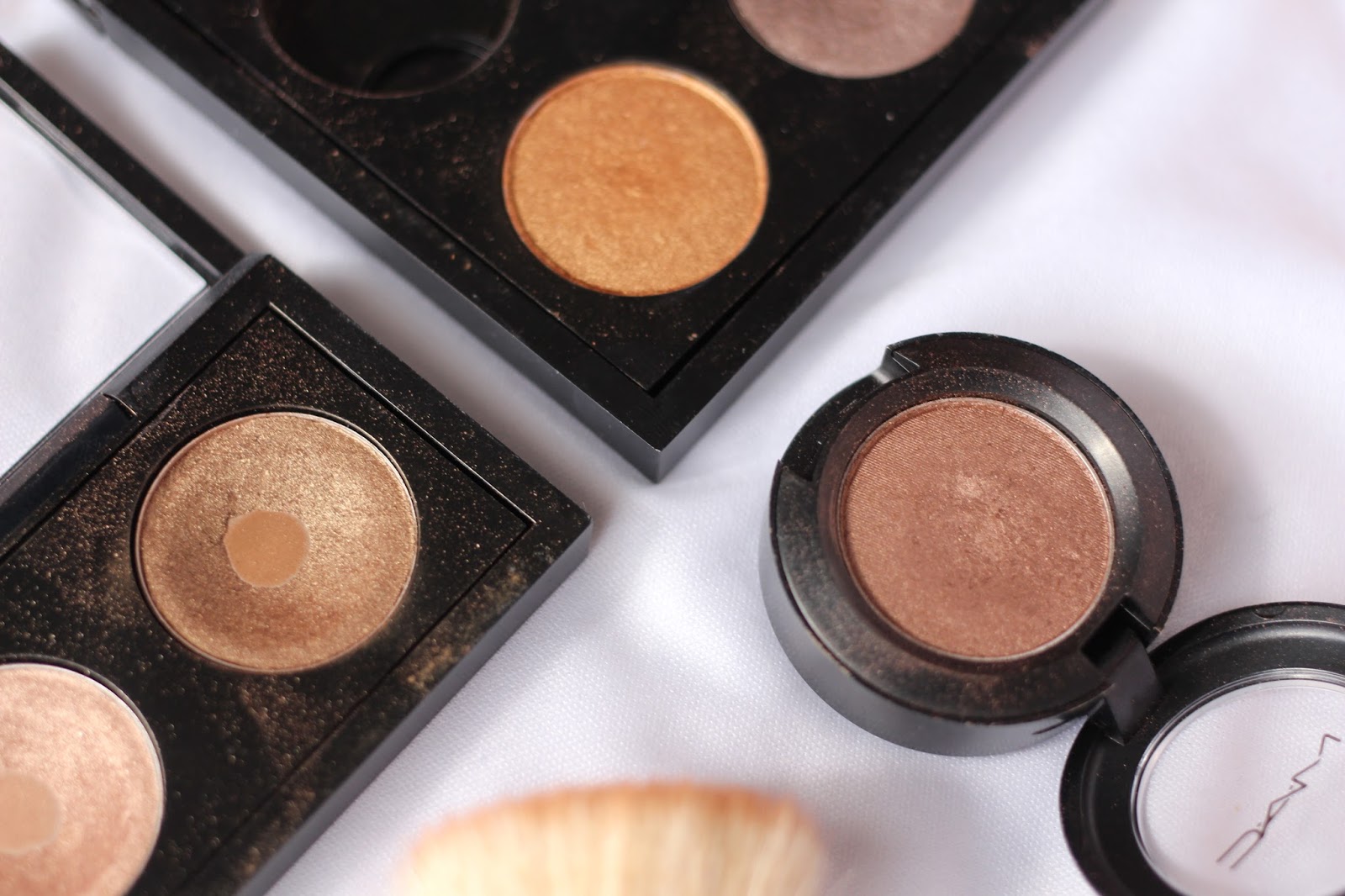Best Mac Eyeshadows For Brown Eyes leafeagle