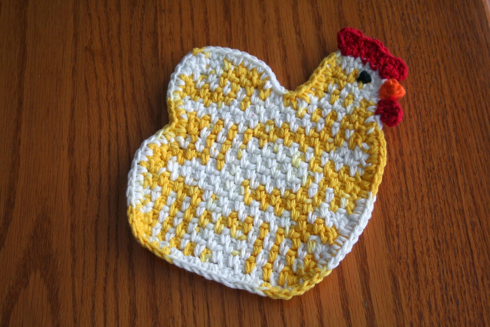 rustic-in-the-city-crochet-chicken-coasters