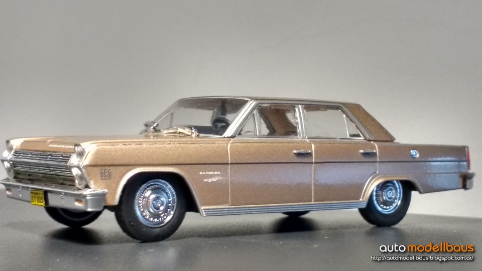 IKA RAMBLER AMBASSADOR DE 1965 1/43ème - FR