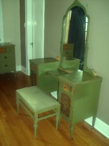 Thou Shall Craigslist: Thursday, February 23, 2012