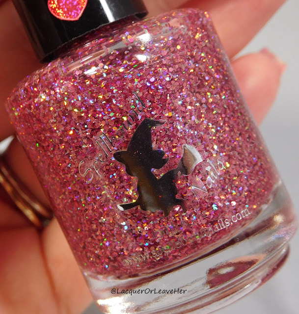 Spellbound Nails Hem, Hem