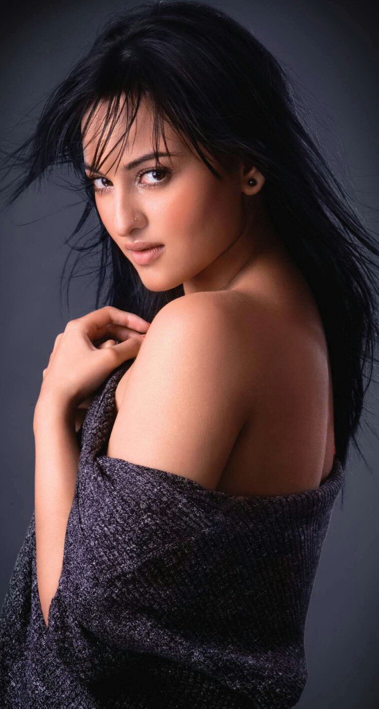 picture-gallery-sonakshi-sinha-bollywood-star-beautiful-pics