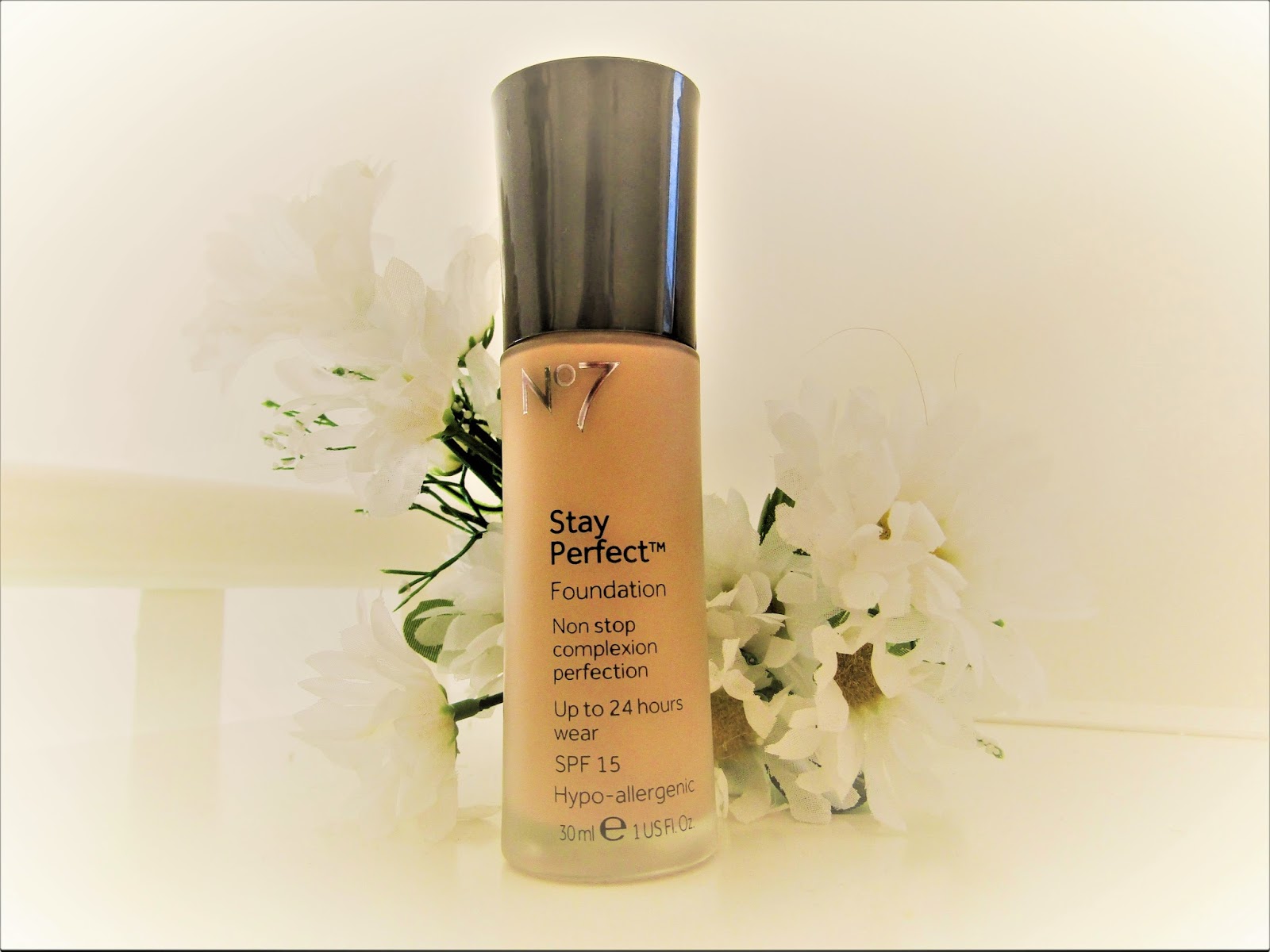 N7 Stay Perfect Foundation - Boots
