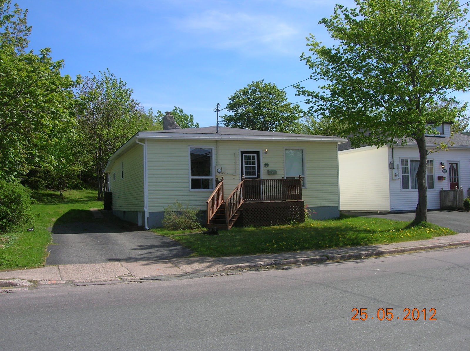phil helwig's blogspot Houses of Architectural interest along Forest Road, St. John's, Newfoundland