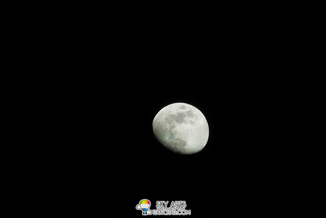 10 x Zoom and able to capture the moon using Manual Mode on Samsung GALAXY S4 Zoom