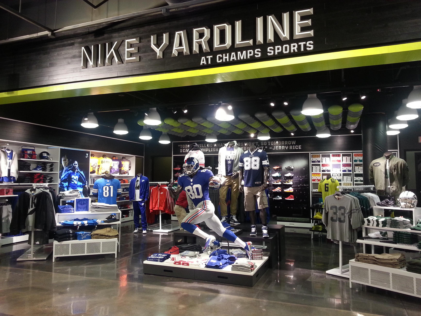 Tokyo Sneaker Club Nike x Foot Locker New Store Format