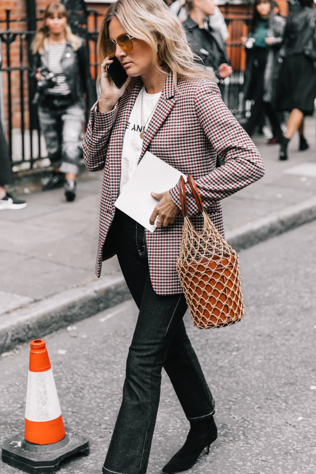 A Cool Way to Wear a Plaid Blazer for Fall