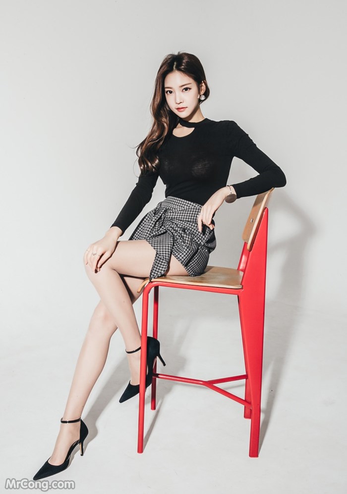 Beautiful Park Jung Yoon in the February 2017 fashion photo shoot (529 photos) photo 6-5