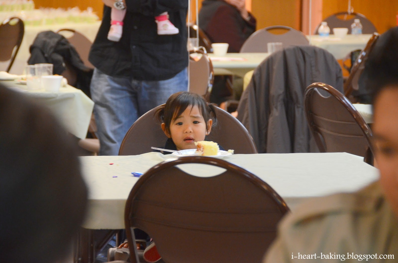 i heart baking! sweet pea baby shower cake