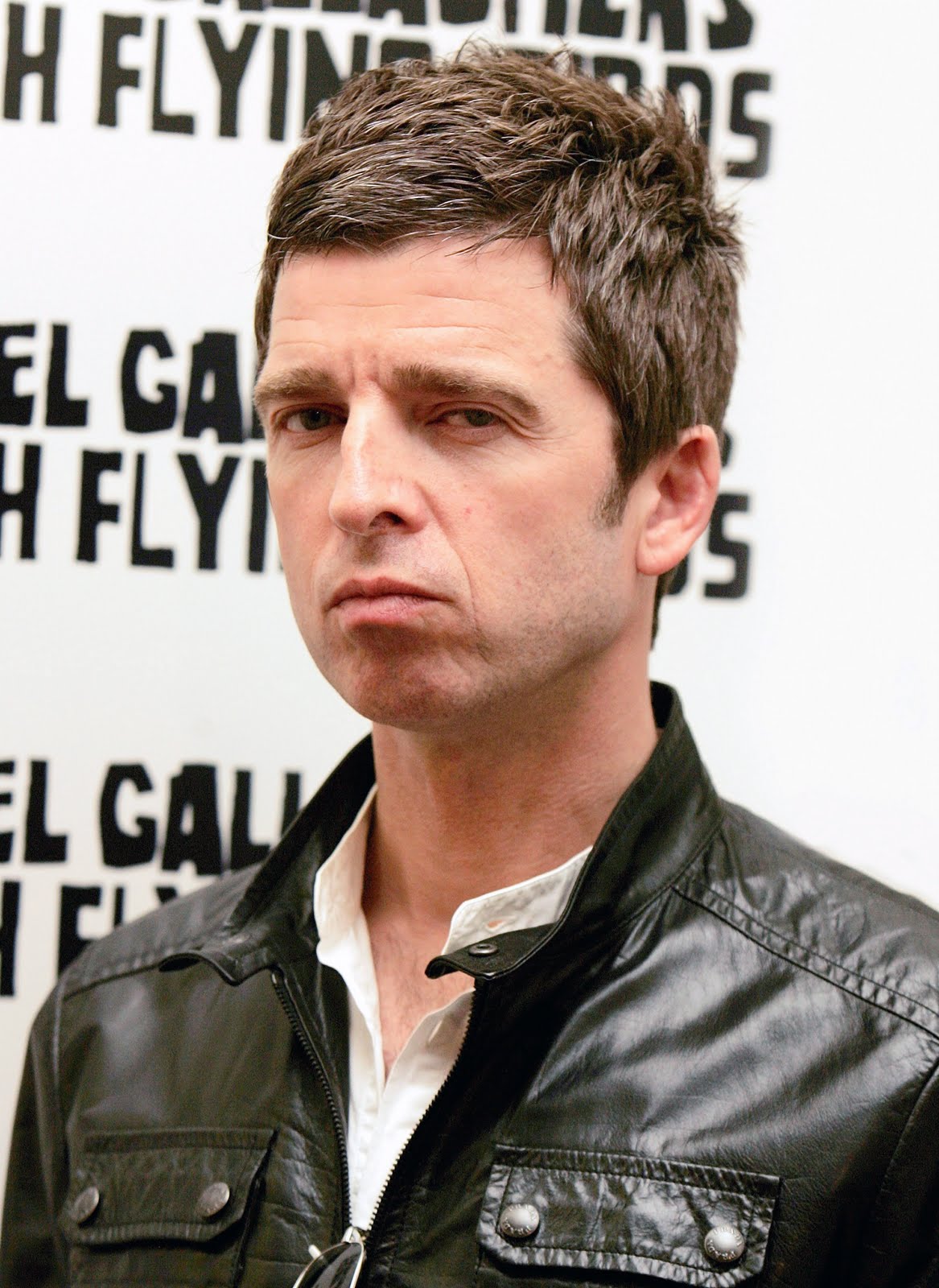 Oasis Notizie Il blog in italiano sugli Oasis e sui Gallagher Sull'album di Noel Gallagher la