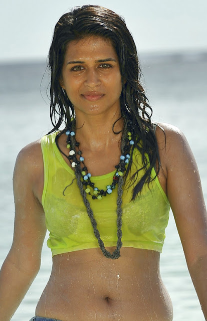 Shradha Das looking hot in shorts ~ celebs talkies Shradha Das looking hot in shorts ~ celebs talkies