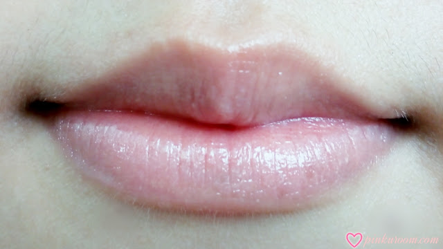 The Body Shop Born Lippy Strawberry Lip Balm Review Pinkuroom