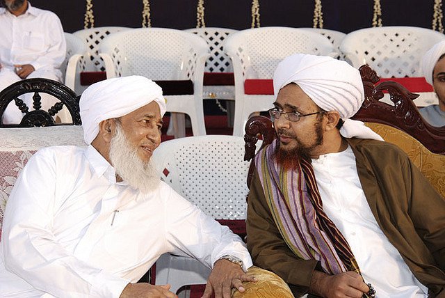 Kanthapuram with Shaykh Habib Umar bin Hafiz | Islamic Photo Bank