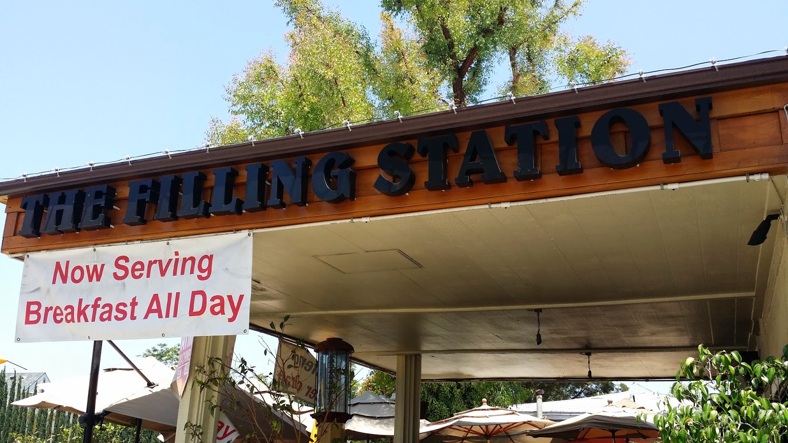 OUTDOOR BRUNCH THE FILLING STATION OLD TOWNE ORANGE